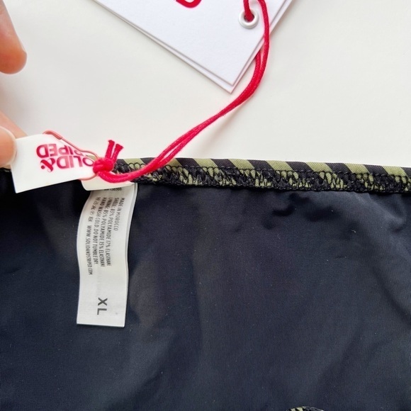 SOLID AND STRIPED Morgan Bottom Olive Micro Stripe - Picture 6 of 6